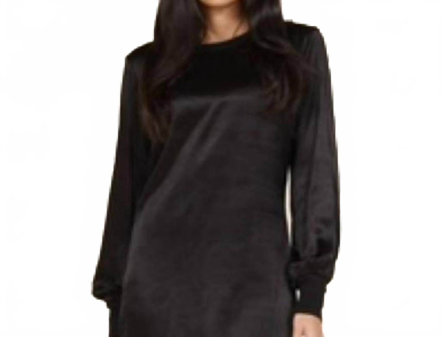 Уэллс Шелковое платье в черном LAmade
Уэллс Шелковое платье в черном LAmade