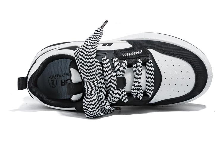 Кеды, скейтборд обувь женская низкая белый Warrior
Кеды, скейтборд обувь женская низкая белый Warrior