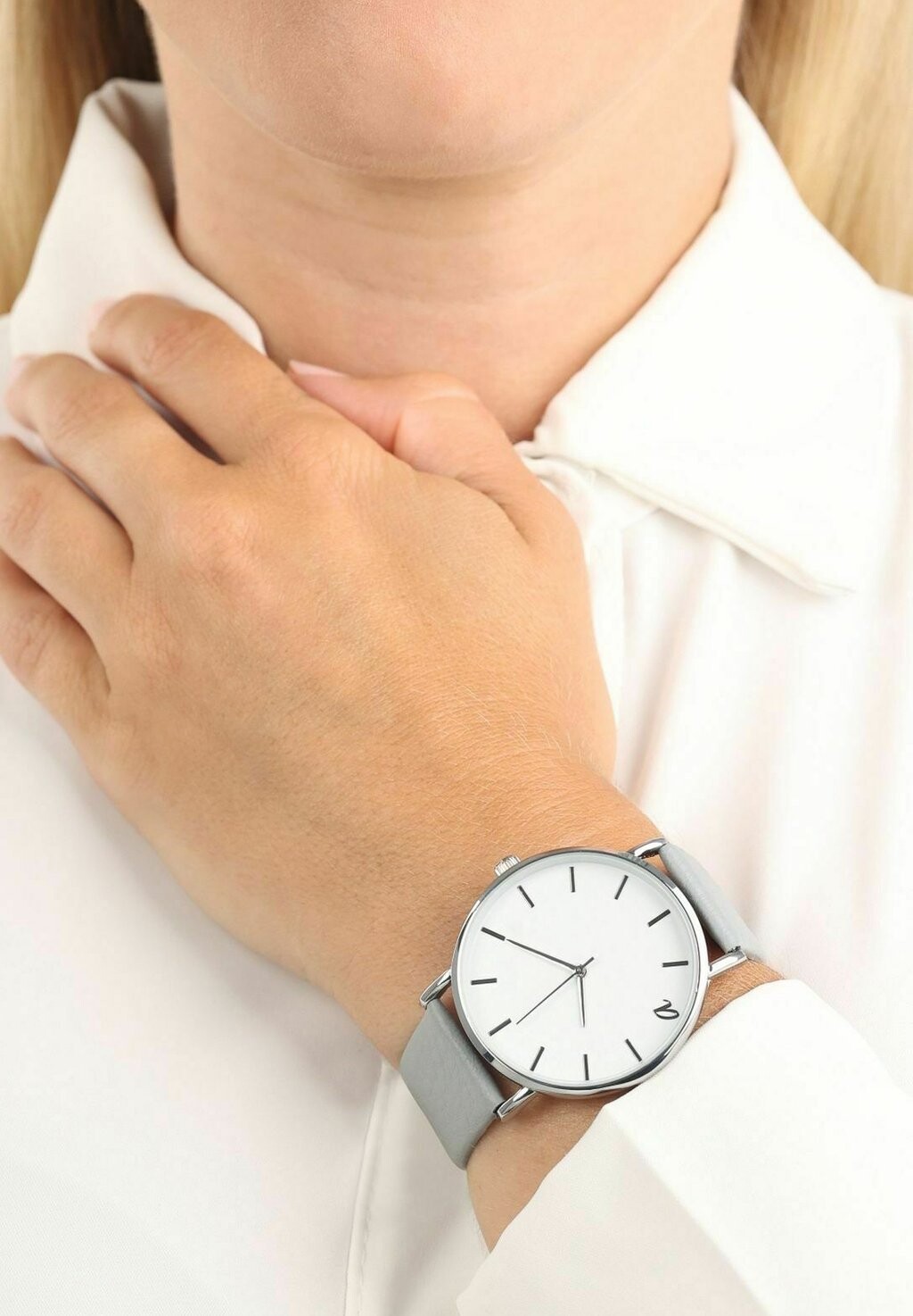 Часы QUARZ FÜR UND UNISEX amor, серый
Часы QUARZ FÜR UND UNISEX amor, серый