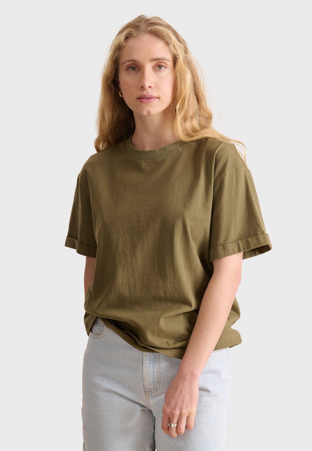 Базовая футболка VISTA Garance Paris, хаки
Базовая футболка VISTA Garance Paris, хаки