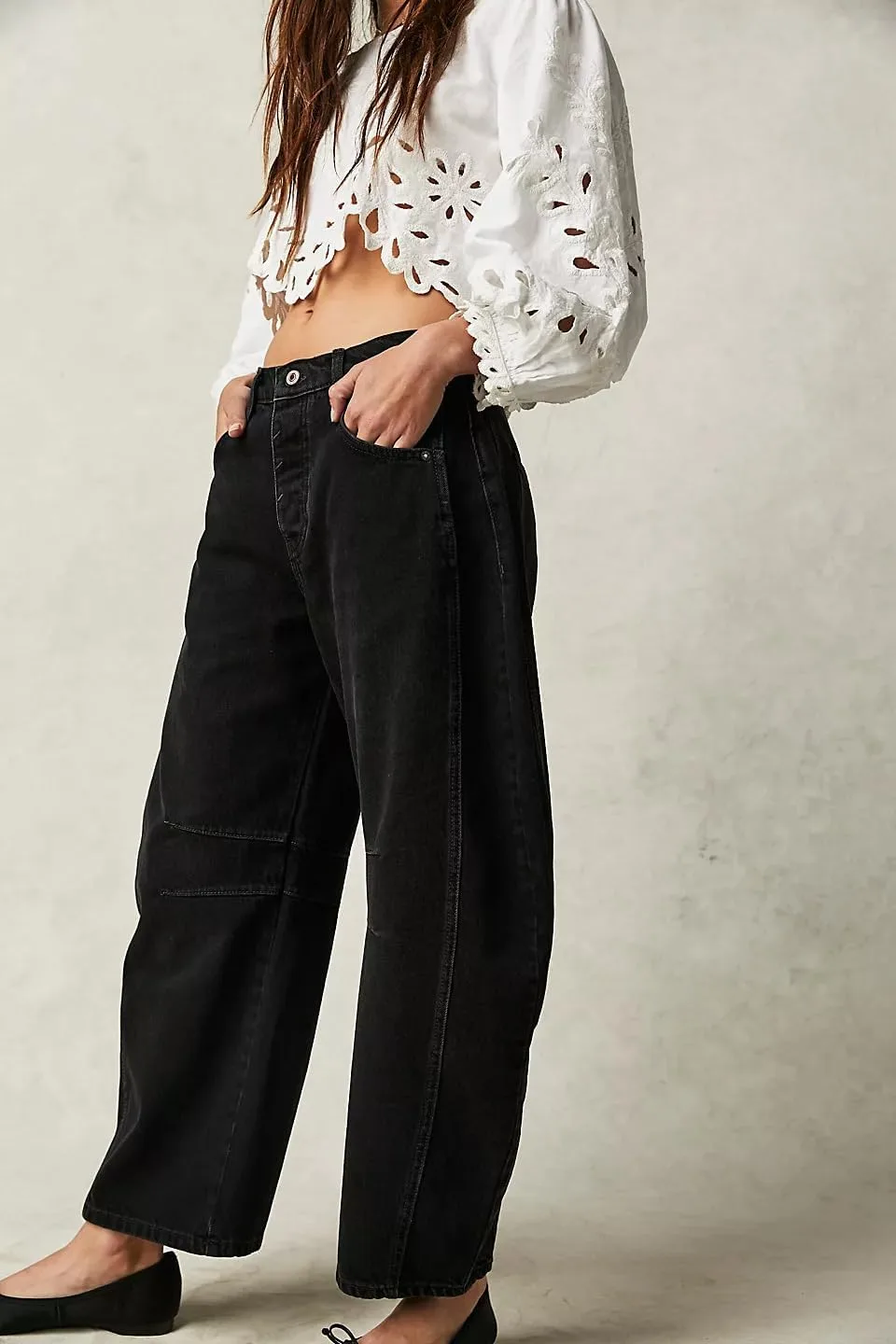 Брюки Barrel Jeans Women, Mid Rise, Wide Leg Geerta
Брюки Barrel Jeans Women, Mid Rise, Wide Leg Geerta