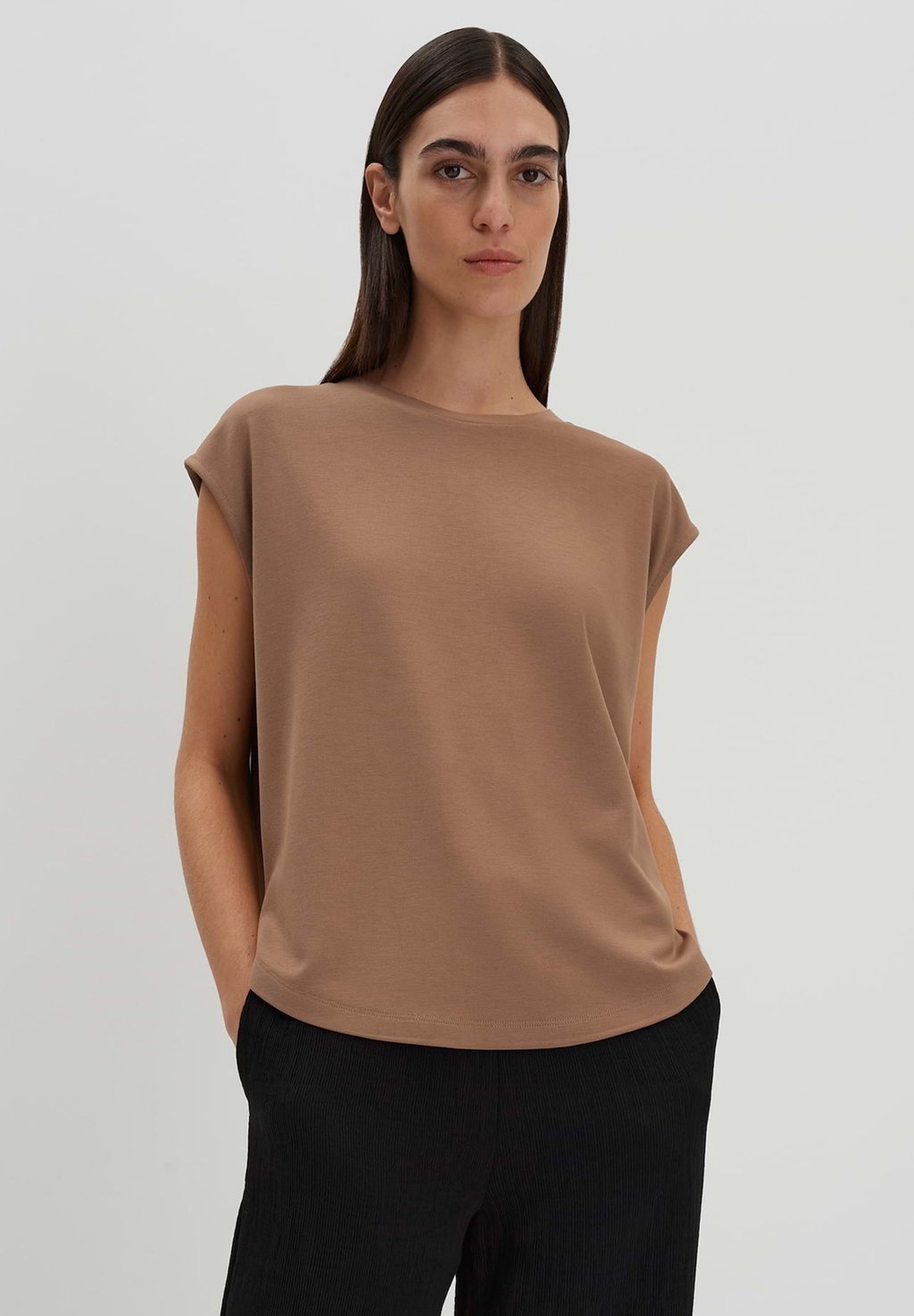 Базовая футболка someday., коричневый
Базовая футболка someday., коричневый