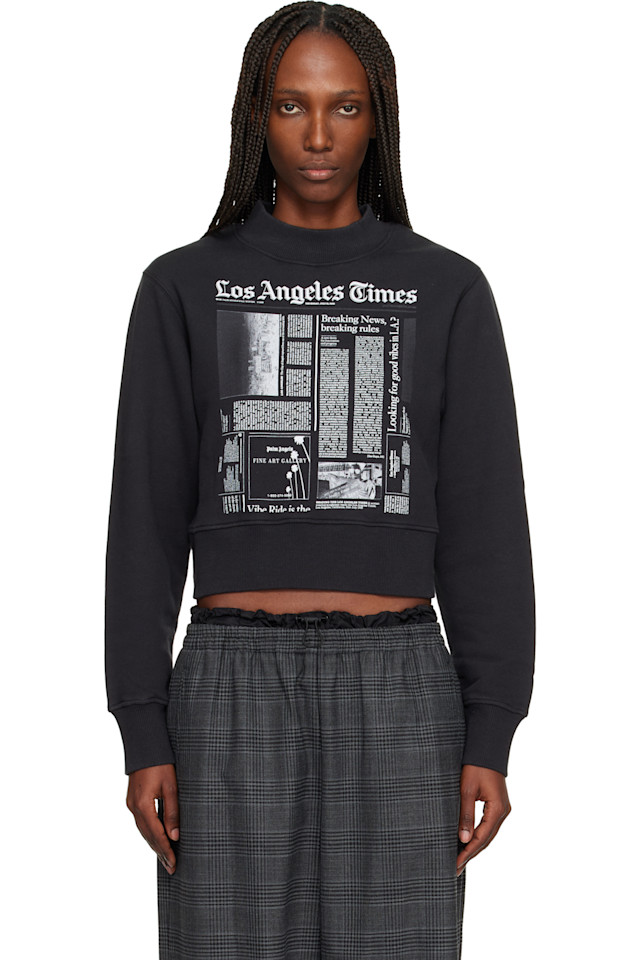 Palm Angels Черная толстовка с приталенным силуэтом для съемочной группы, издание газеты Los Angeles Times
Palm Angels Черная толстовка с приталенным силуэтом для съемочной группы, издание газеты Los Angeles Times
