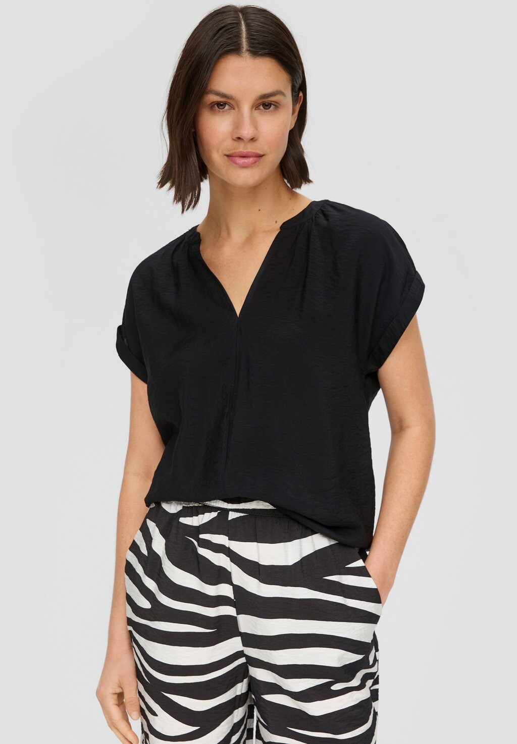Блуза s.Oliver, черный
Блуза s.Oliver, черный