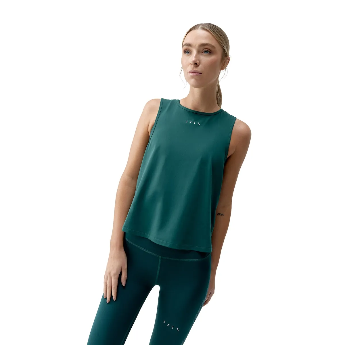 Женская футболка Kishi Born Living Yoga, бирюзовый
Женская футболка Kishi Born Living Yoga, бирюзовый