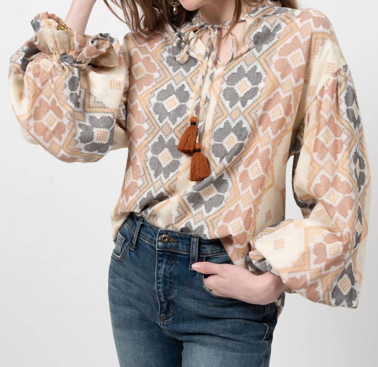 Топ с рукавами-фонариками в нейтральном цвете Ivy Jane, нейтральный
Топ с рукавами-фонариками в нейтральном цвете Ivy Jane, нейтральный