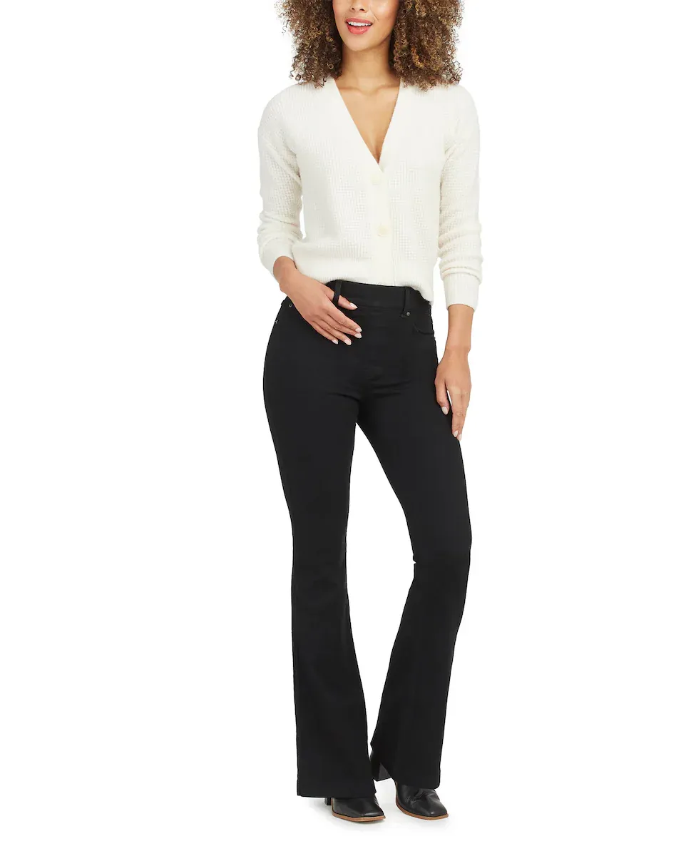 Женские джинсовые моделирующие леггинсы с колокольчиком Spanx, черный
Женские джинсовые моделирующие леггинсы с колокольчиком Spanx, черный