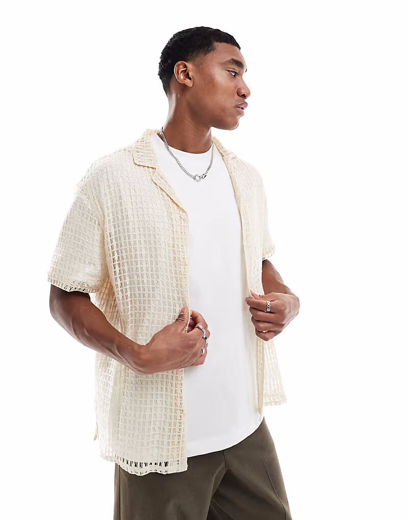 Рубашка Another Influence с кружевным воротником Revere песочного цвета
Рубашка Another Influence с кружевным воротником Revere песочного цвета