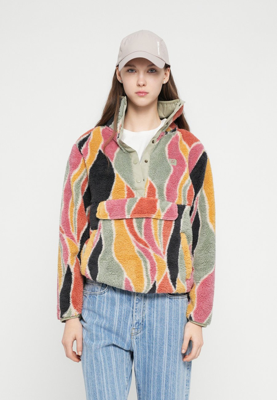 Джемпер Billabong SWITCHBACK, Sea Grass/Multi-Coloured
Джемпер Billabong SWITCHBACK, Sea Grass/Multi-Coloured
