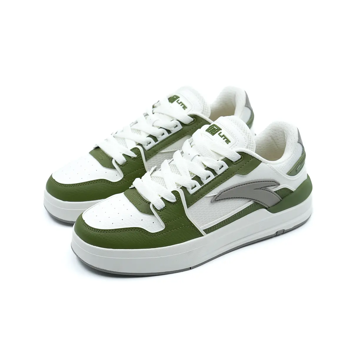 Кеды мужские, Обувь для скейтбординга Street Naughty, мужская, с низким верхом, цвета слоновой кости/зеленого павлина Anta
Кеды мужские, Обувь для скейтбординга Street Naughty, мужская, с низким верхом, цвета слоновой кости/зеленого павлина Anta