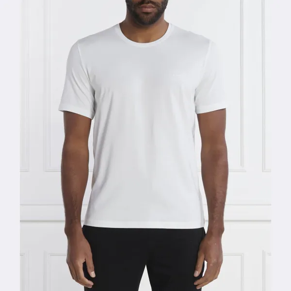 Сверху — пижама Mix&Match стандартного кроя. Boss, белый
Сверху — пижама Mix&Match стандартного кроя. Boss, белый