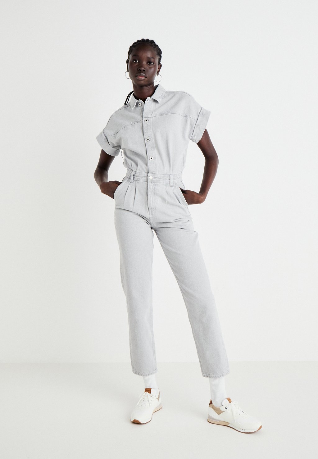 Комбинезон JENNA Pepe Jeans, серый деним
Комбинезон JENNA Pepe Jeans, серый деним