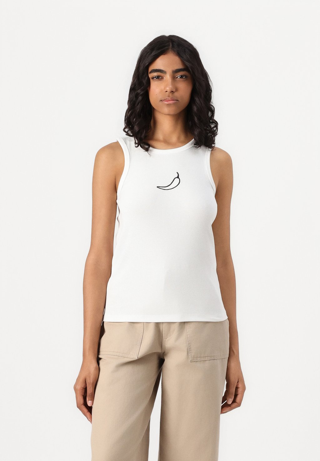 Топ PCMAY BOXER TANK Pieces, белый 
Топ PCMAY BOXER TANK Pieces, белый