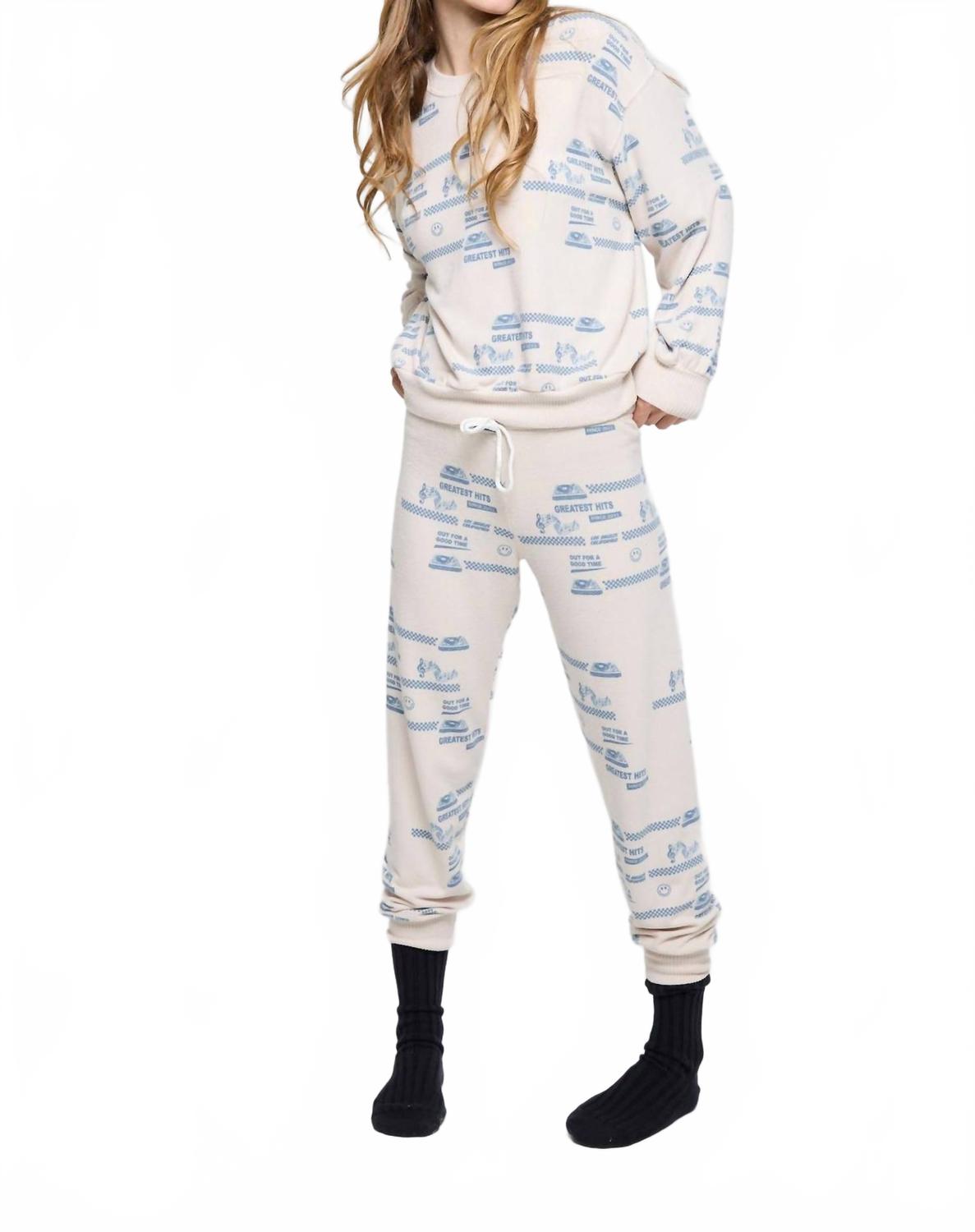 Спортивные штаны Greatest Hit цвета миндального молока ATF All Time Favorite, Almond Milk
Спортивные штаны Greatest Hit цвета миндального молока ATF All Time Favorite, Almond Milk