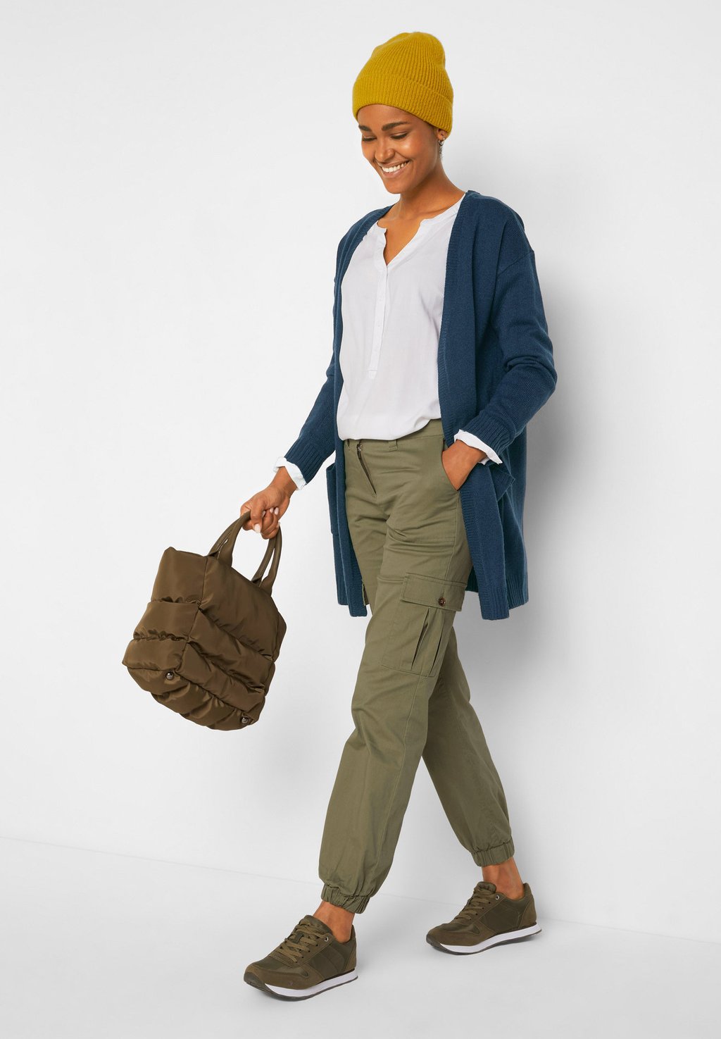 Кардиган bonprix, темно-синий
Кардиган bonprix, темно-синий