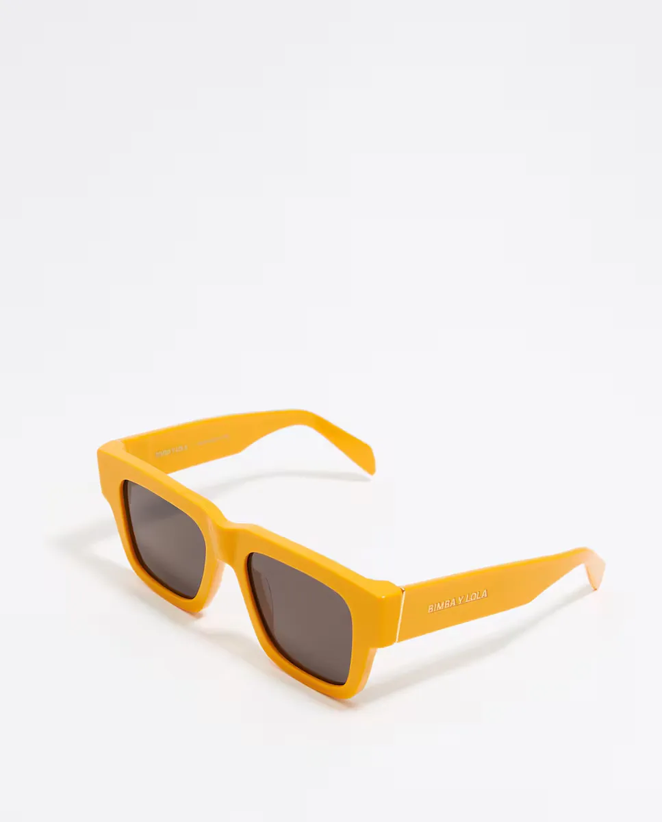 Женские солнцезащитные очки от RSF Mega Bimba y Lola, цвет Mostaza
Женские солнцезащитные очки от RSF Mega Bimba y Lola, цвет Mostaza