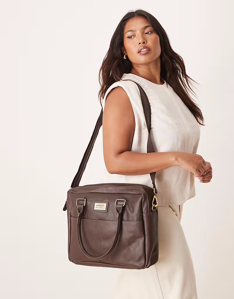 Коричневая сумка-мессенджер Barneys Originals коричневого цвета
Коричневая сумка-мессенджер Barneys Originals коричневого цвета