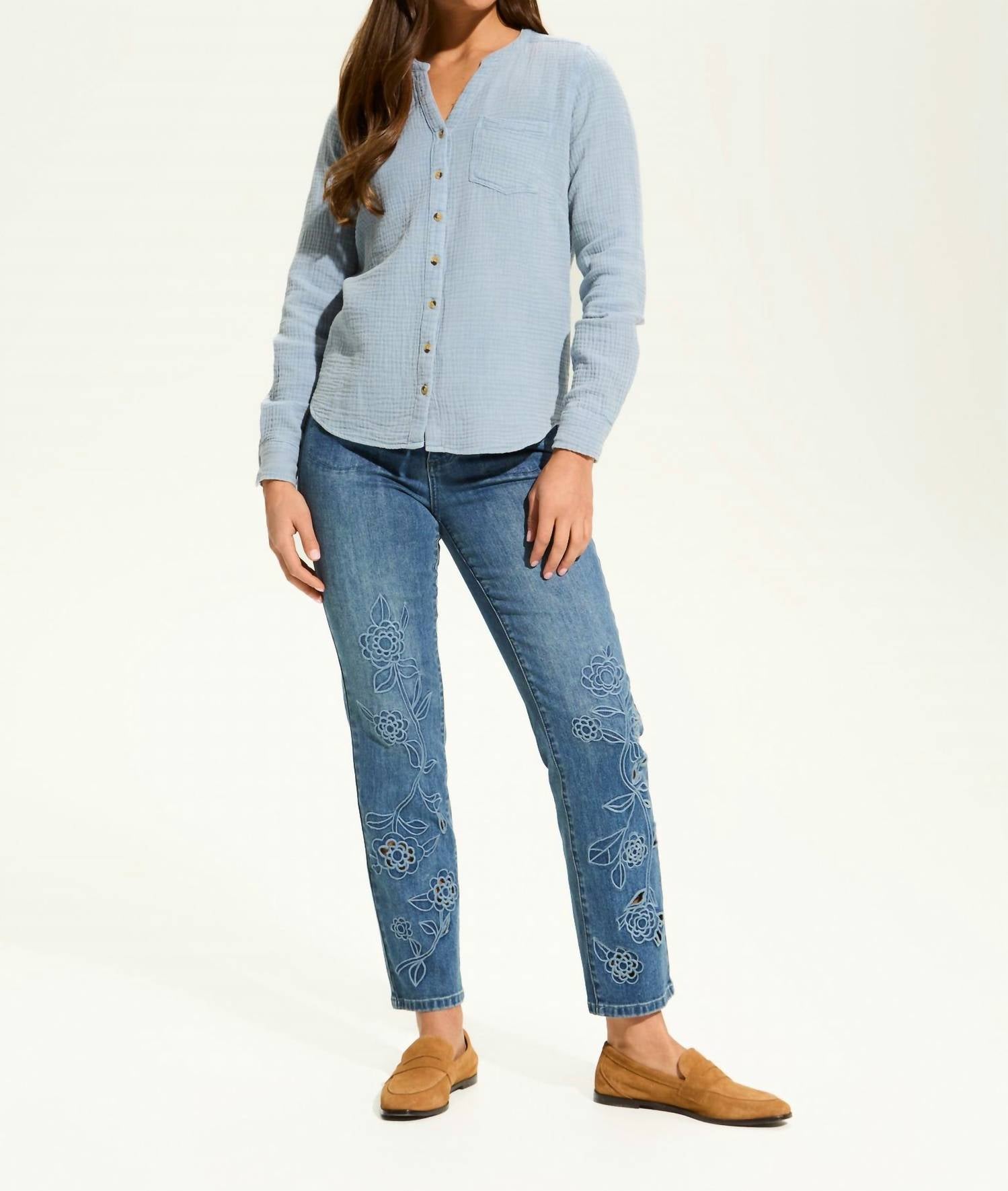 Хлопковая рубашка из марли в цвете джинс FDJ, синий
Хлопковая рубашка из марли в цвете джинс FDJ, синий