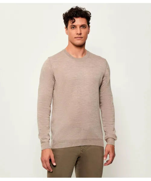 Шерстяной свитер Мигеля Regular fit Oscar Jacobson, бежевый
Шерстяной свитер Мигеля Regular fit Oscar Jacobson, бежевый