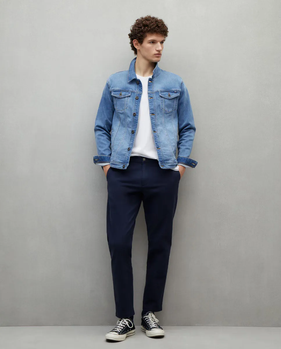 Мужские брюки чинос Easy Wear, темно-синий
Мужские брюки чинос Easy Wear, темно-синий