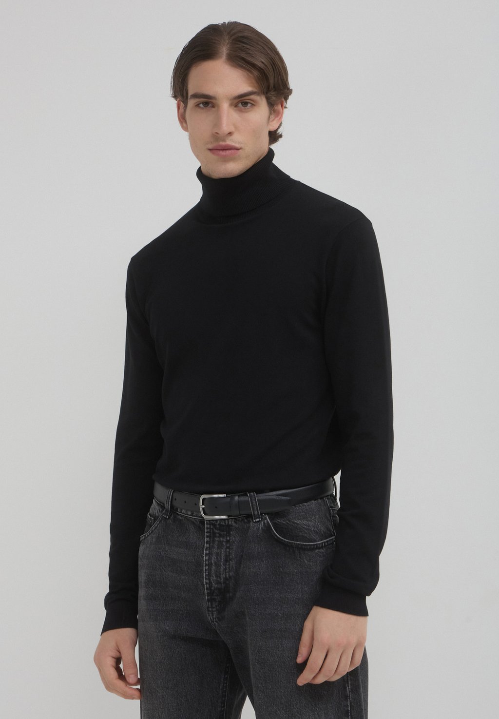 Джемпер Calliope, черный
Джемпер Calliope, черный