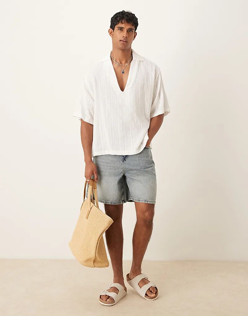 Джинсовые шорты стандартной длины ASOS DESIGN светло-белого цвета
Джинсовые шорты стандартной длины ASOS DESIGN светло-белого цвета