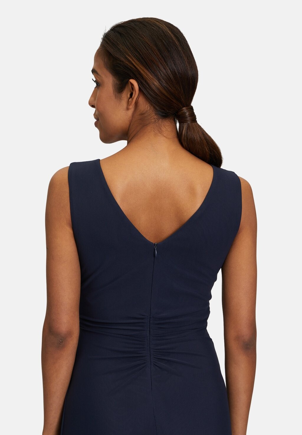 Платье макси Vera Mont, синий
Платье макси Vera Mont, синий