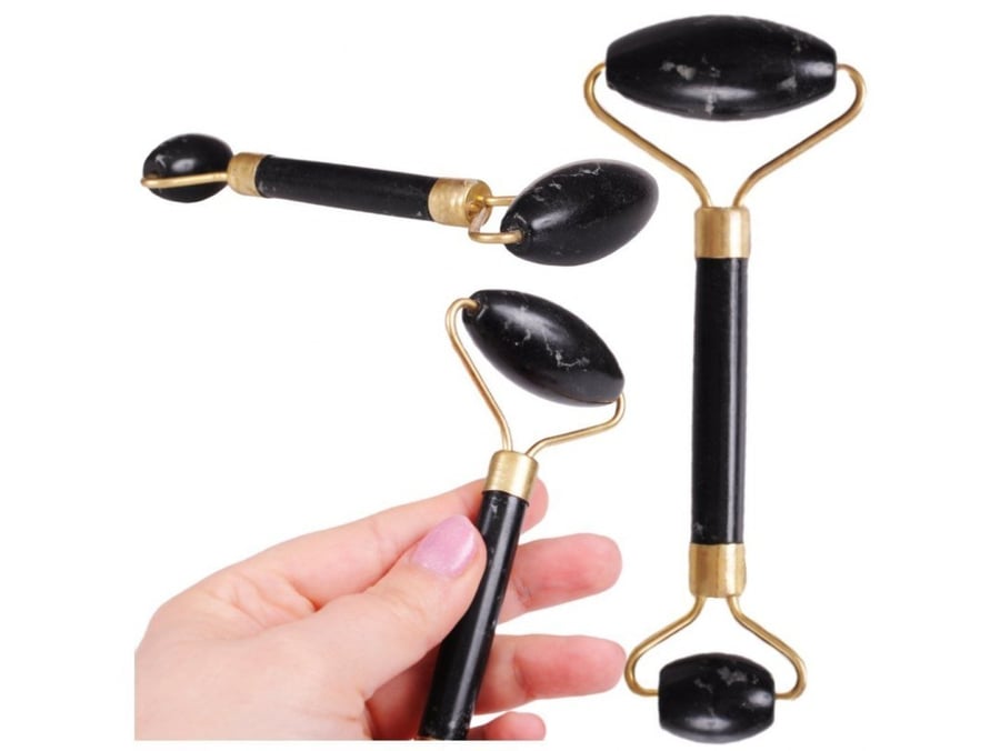 Массажер для лица Jadeite Roller Черный нефритовый ролик PrzydaSie.pl 
Массажер для лица Jadeite Roller Черный нефритовый ролик PrzydaSie.pl