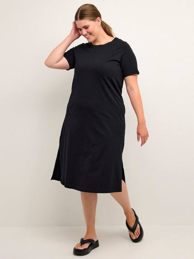 Платье миди-футболка caline KAFFE Curve, черный
Платье миди-футболка caline KAFFE Curve, черный