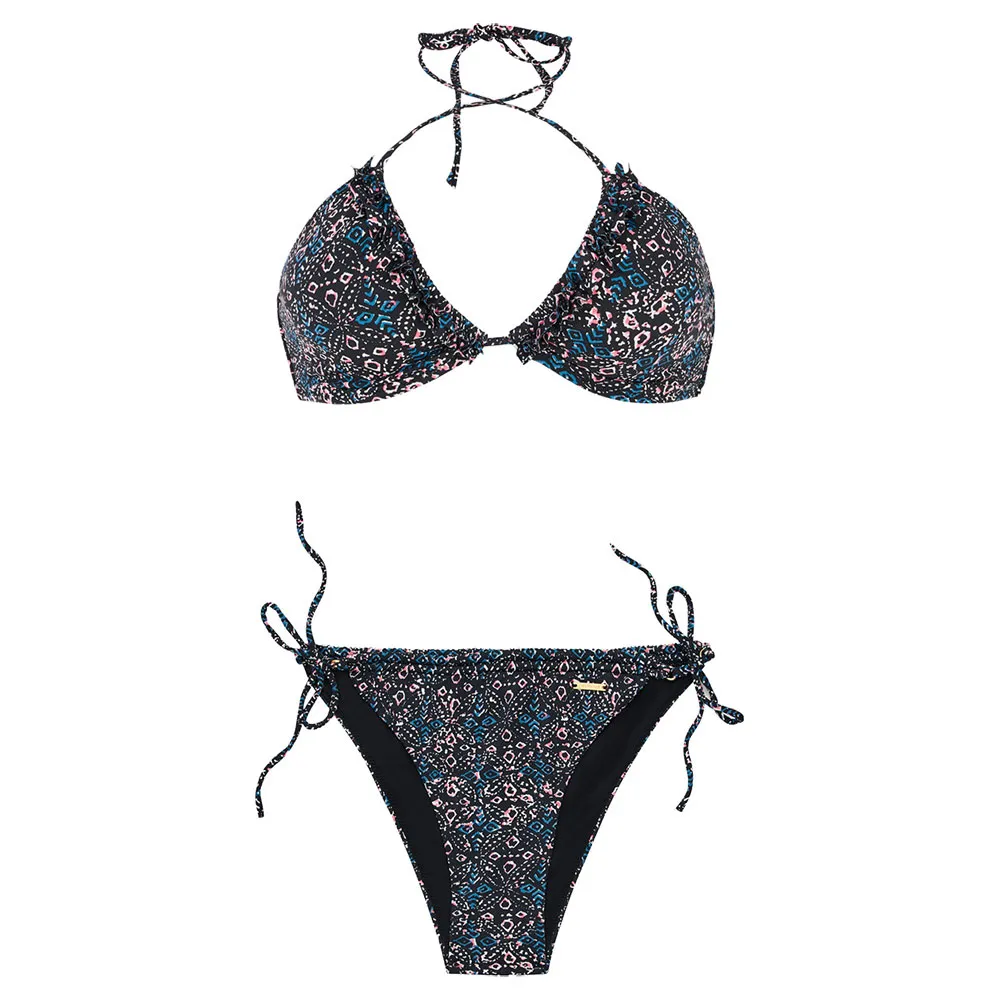 Бикини Protest Alya Bandeau, черный
Бикини Protest Alya Bandeau, черный