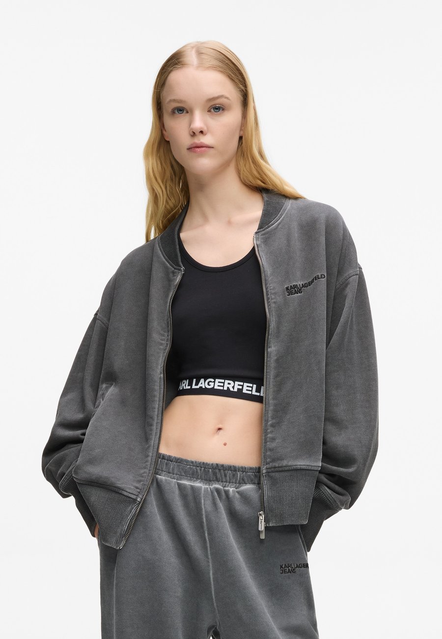 Толстовка Karl Lagerfeld Jeans Zip-up sweatshirt, Magnet/Grey, Серый, Толстовка Karl Lagerfeld Jeans Zip-up sweatshirt, Magnet/Grey
Толстовка Karl Lagerfeld Jeans Zip-up sweatshirt, Magnet/Grey, Серый, Толстовка Karl Lagerfeld Jeans Zip-up sweatshirt, Magnet/Grey
