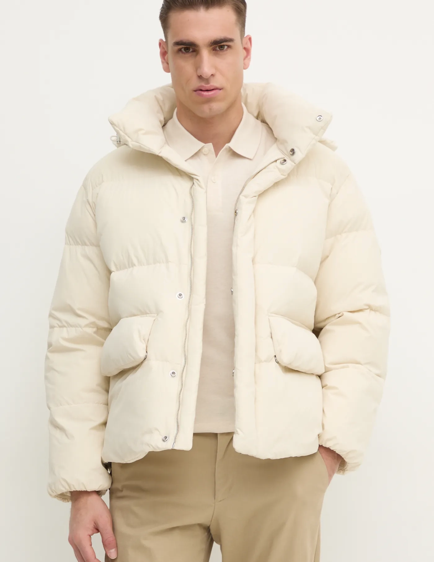 Куртка BOSS, бежевый
Куртка BOSS, бежевый