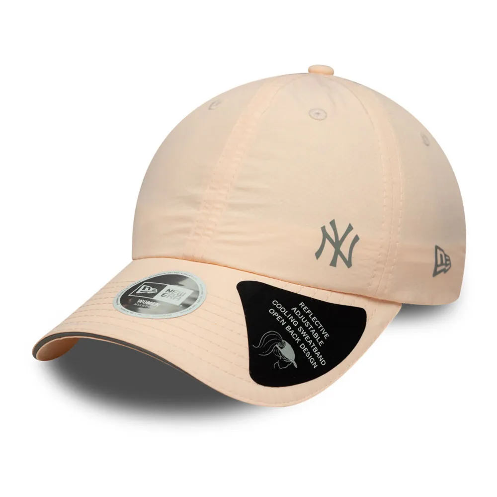 Бейсболка New Era Flawless с открытой задней частью, символизирующая команду New York Yankees, бежевый
Бейсболка New Era Flawless с открытой задней частью, символизирующая команду New York Yankees, бежевый