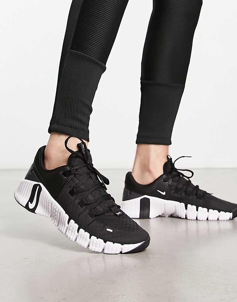 Nike Training – Free Metcon 5 – Черная спортивная обувь, Черный, Nike Training – Free Metcon 5 – Черная спортивная обувь
Nike Training – Free Metcon 5 – Черная спортивная обувь, Черный, Nike Training – Free Metcon 5 – Черная спортивная обувь