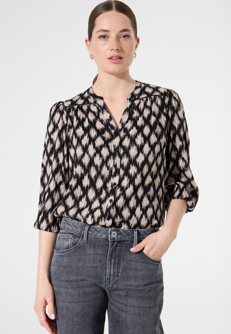 Блуза Garcia Blouse, Black
Блуза Garcia Blouse, Black