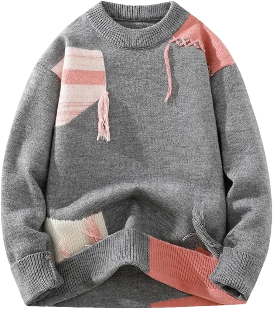 Мужской свитер с круглым вырезом и аппликацией
Мужской свитер с круглым вырезом и аппликацией