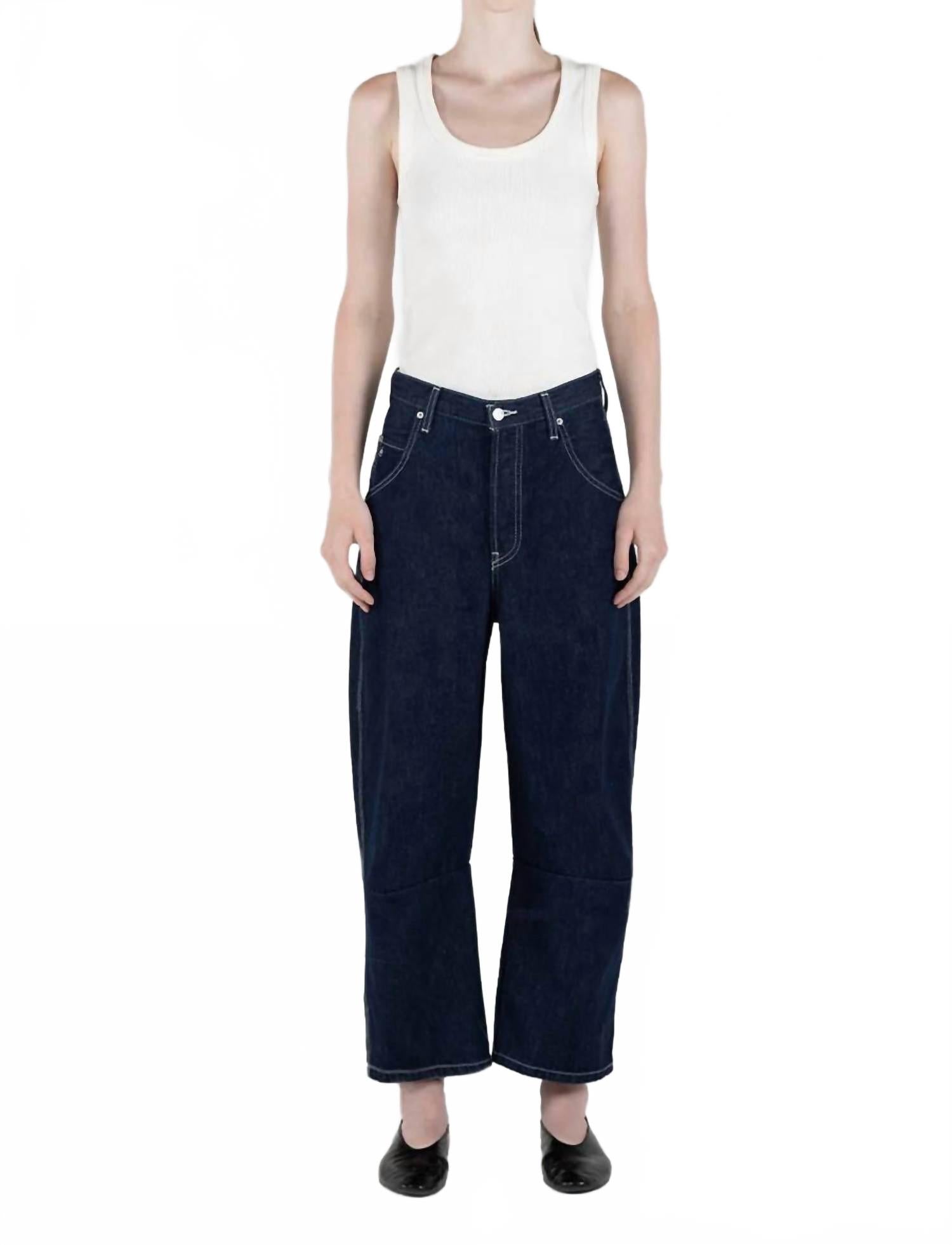 Квинн Расслабленные Бочкообразные Джинсы в Астории ETICA, Astoria
Квинн Расслабленные Бочкообразные Джинсы в Астории ETICA, Astoria