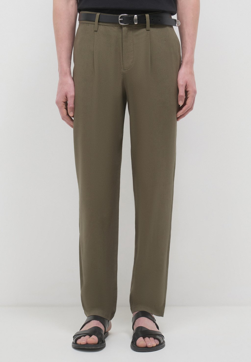 Чиносы TINTA Calliope, темно-зеленый
Чиносы TINTA Calliope, темно-зеленый