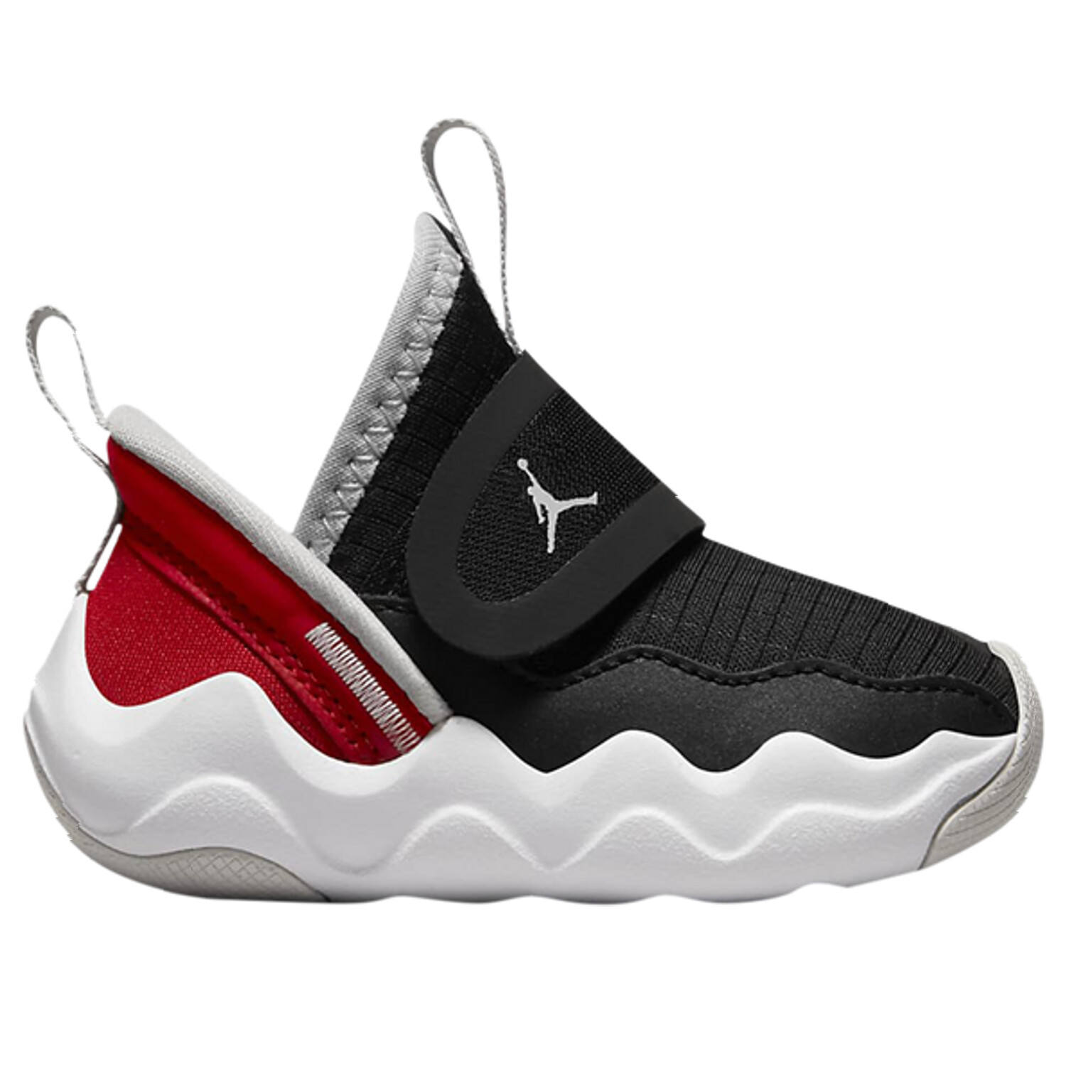 Кроссовки Jordan 23/7 TD 'Bloodline', Черный
Кроссовки Jordan 23/7 TD 'Bloodline', Черный