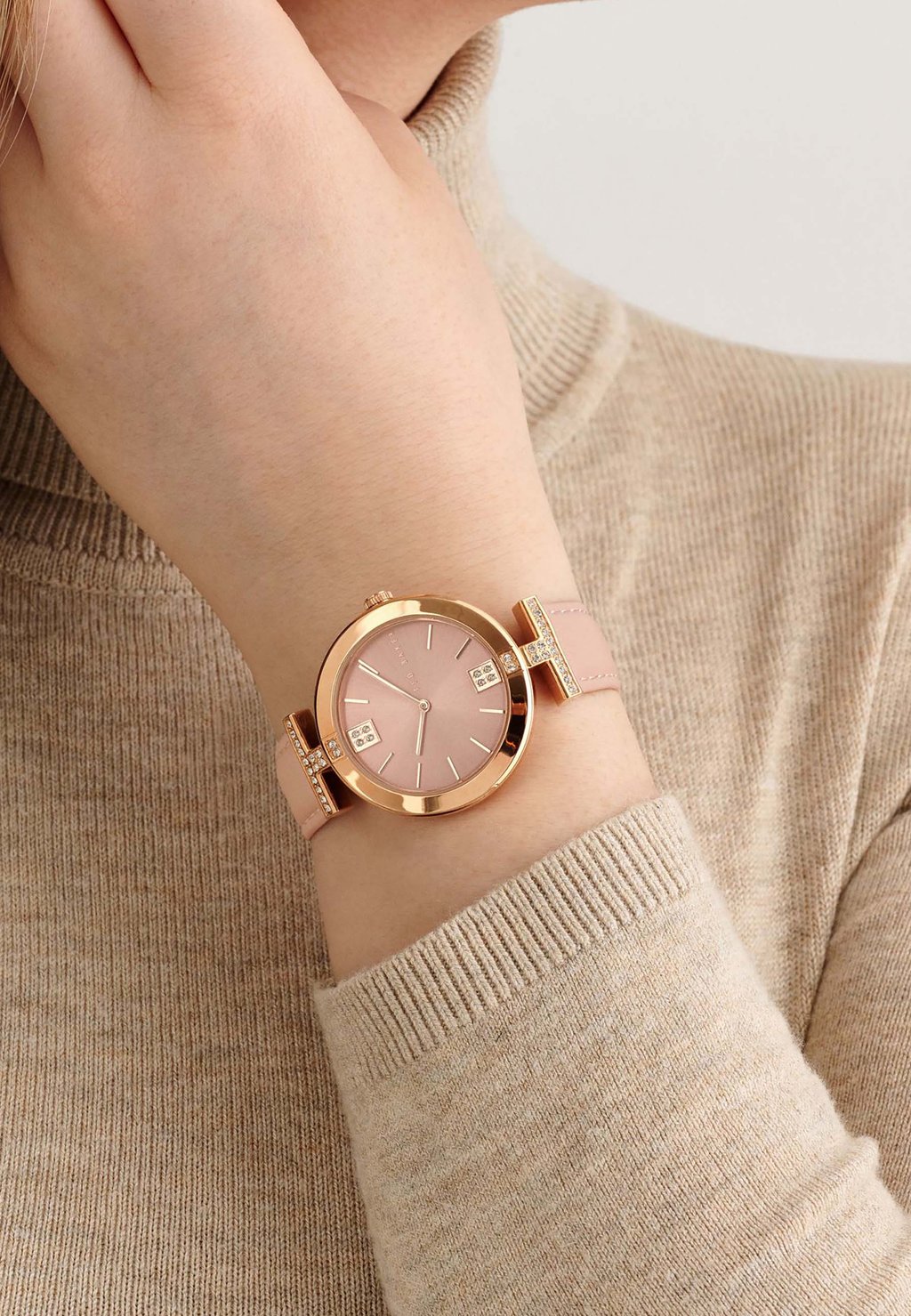 Часы DARBEY Ted Baker, розовый
Часы DARBEY Ted Baker, розовый