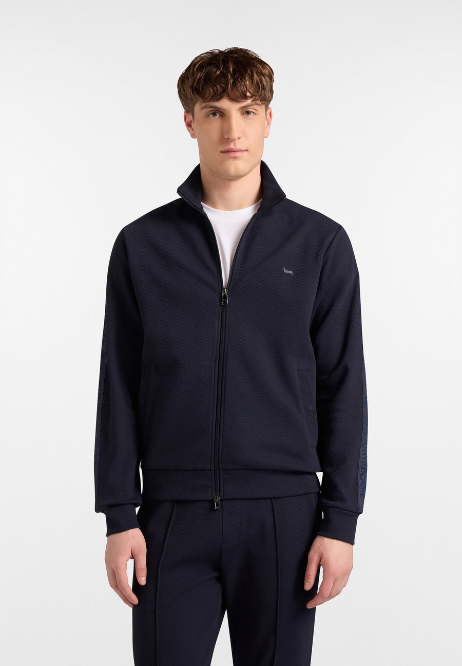 Толстовка Harmont & Blaine FULL, Blu Scuro/Dark Blue
Толстовка Harmont & Blaine FULL, Blu Scuro/Dark Blue