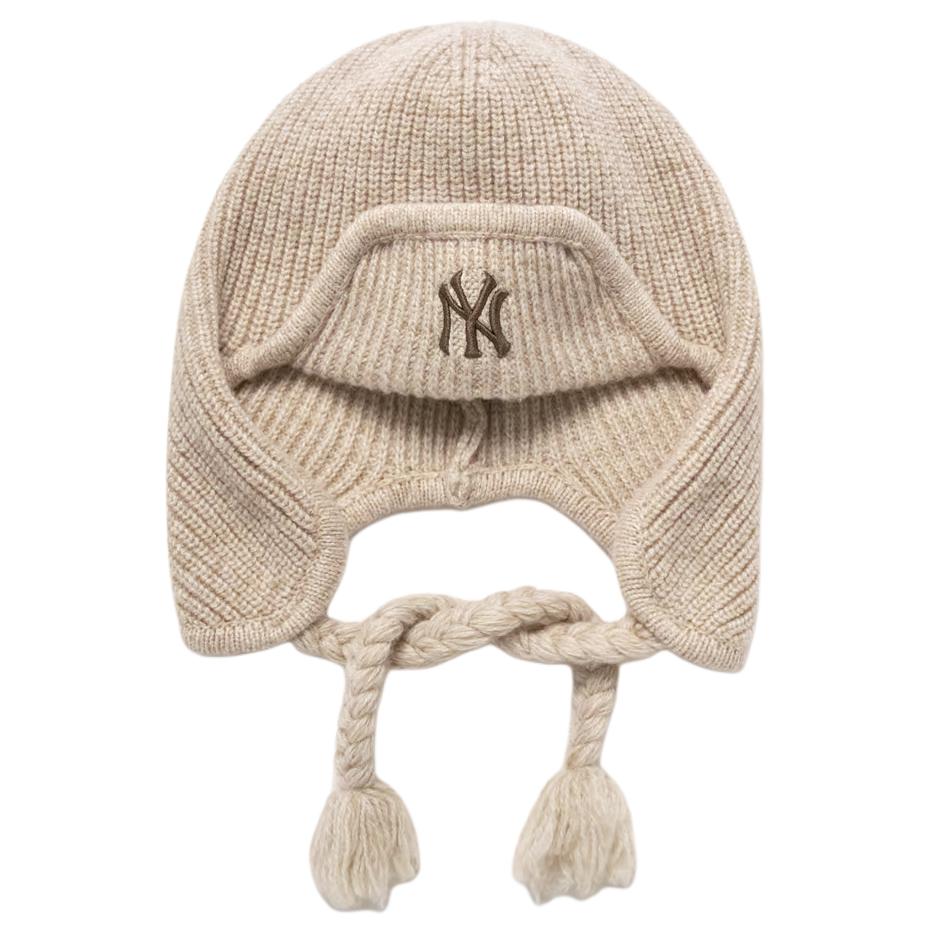 MLB Кепки и шапки Unisex Cream из нейлона
MLB Кепки и шапки Unisex Cream из нейлона