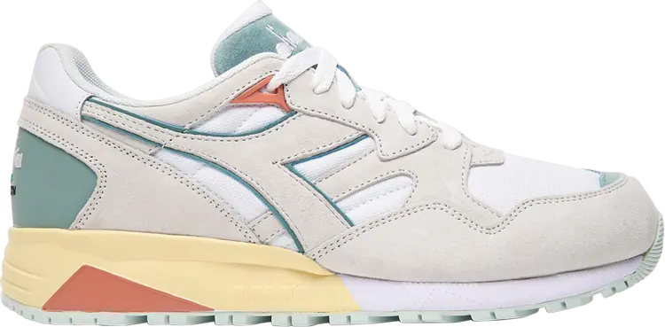 Кроссовки N9002 Overland White Jadeite, белый 
Кроссовки N9002 Overland White Jadeite, белый