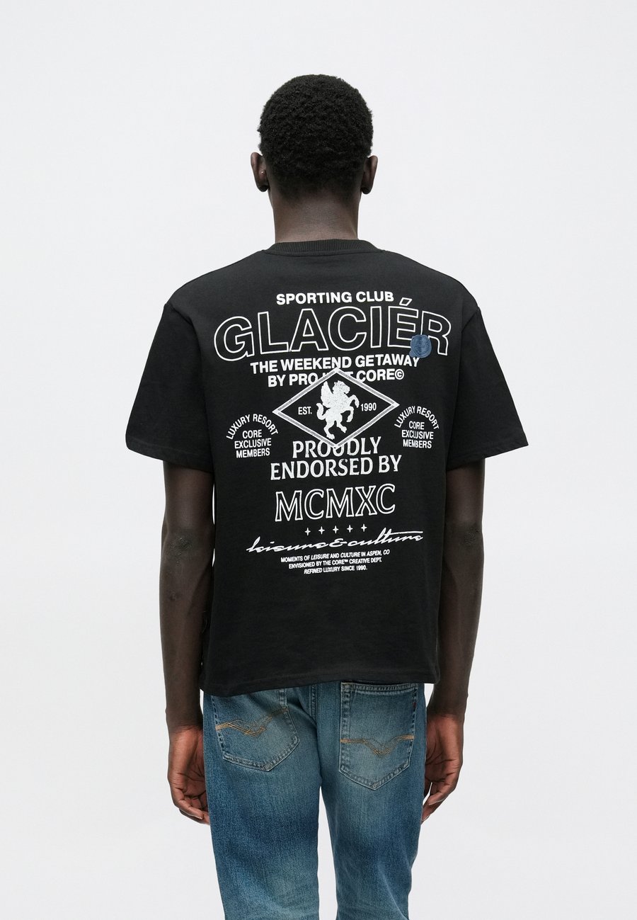 Футболка Jack & Jones JCOCREST BACK PRINT TEE CREW NECK, Black, Черный, Футболка Jack & Jones JCOCREST BACK PRINT TEE CREW NECK, Black
Футболка Jack & Jones JCOCREST BACK PRINT TEE CREW NECK, Black, Черный, Футболка Jack & Jones JCOCREST BACK PRINT TEE CREW NECK, Black