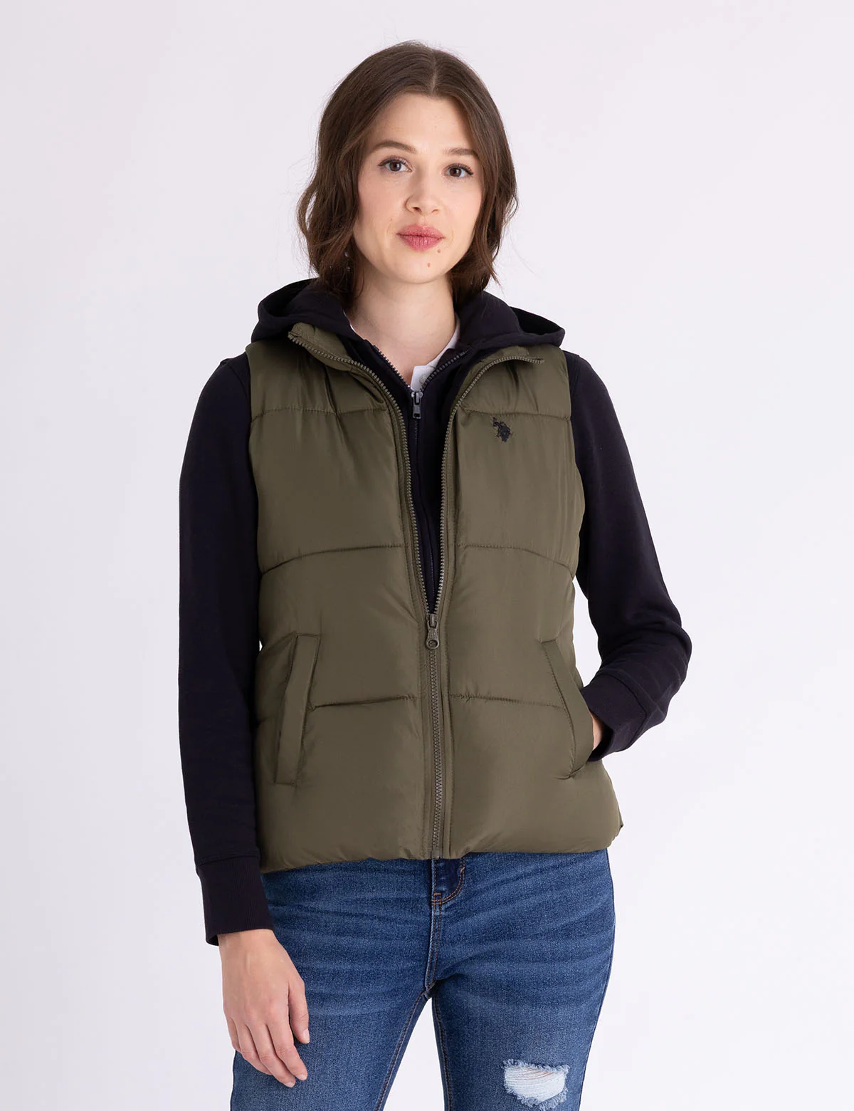 Утепленный жилет U.S. Polo Assn Classic Puffer With Zip Pockets, темно-зеленый
Утепленный жилет U.S. Polo Assn Classic Puffer With Zip Pockets, темно-зеленый