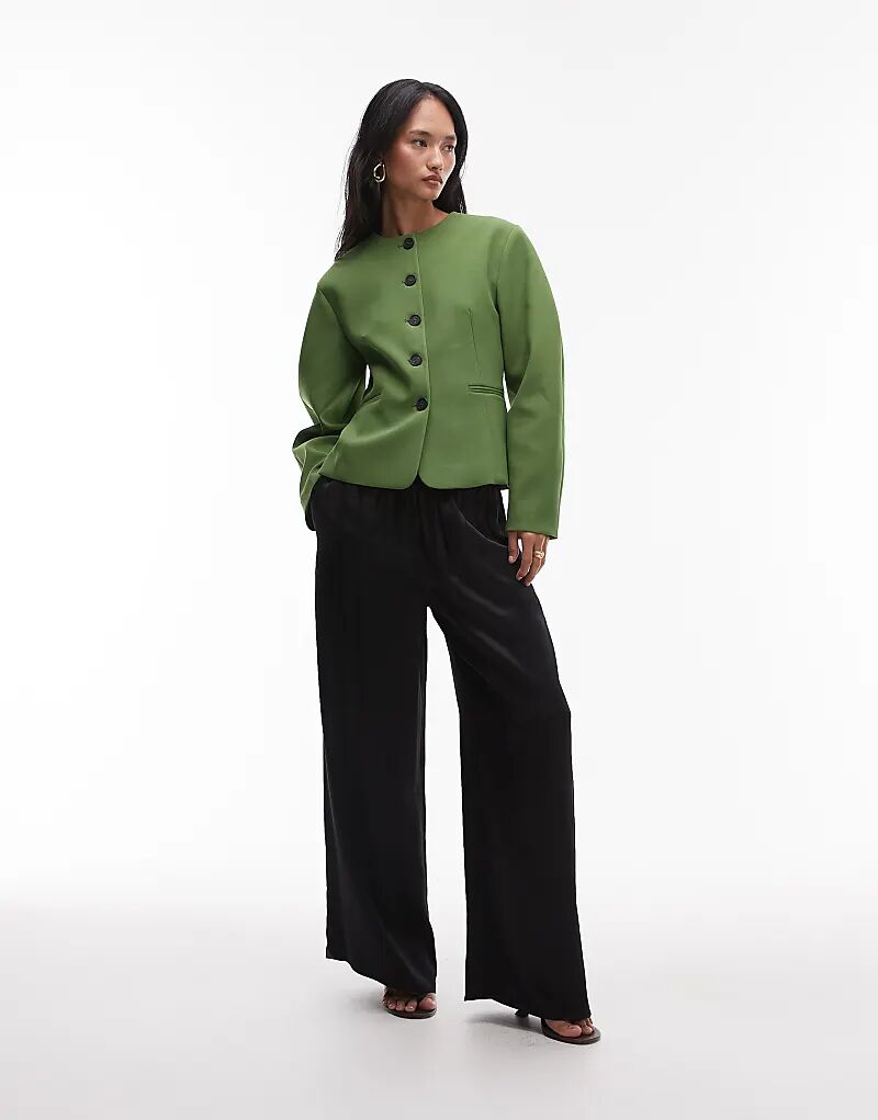 Блейзер Topshop с овальными рукавами зеленого цвета
Блейзер Topshop с овальными рукавами зеленого цвета