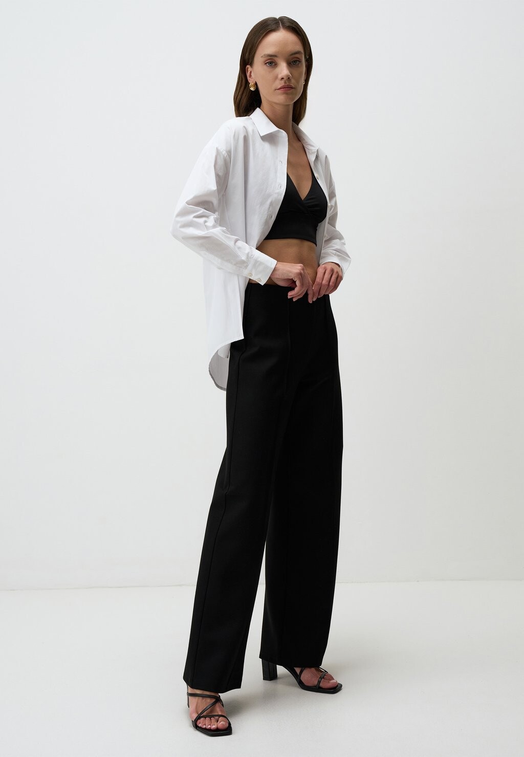 Брюки WIDE LEG HIGH WAIST COMFORTABLE Jimmy Key, черный
Брюки WIDE LEG HIGH WAIST COMFORTABLE Jimmy Key, черный