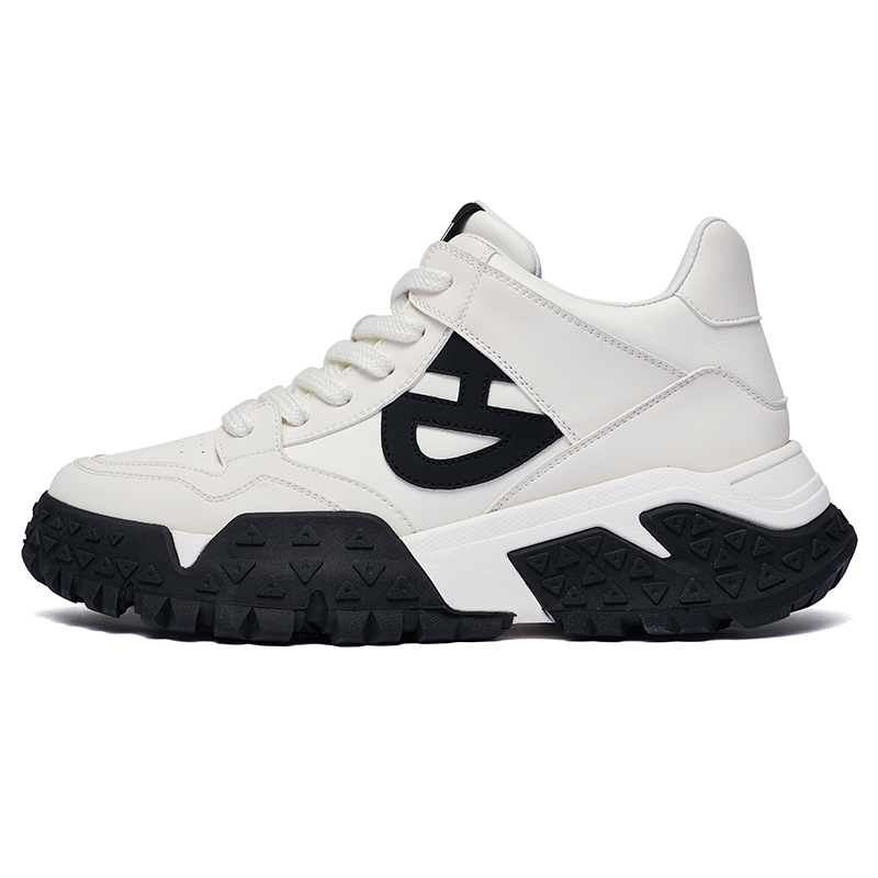 Нескользящие повседневные туфли среднего размера для мужчин KAD, White
Нескользящие повседневные туфли среднего размера для мужчин KAD, White