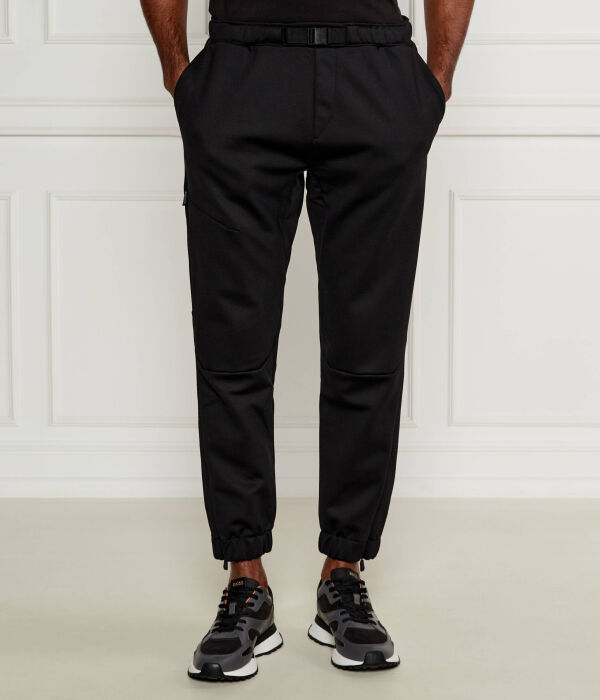 Спортивные штаны мужские Boss Green с ремнем, черный
Спортивные штаны мужские Boss Green с ремнем, черный