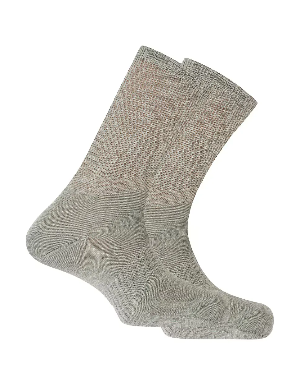 В упаковке 2 пары мужских хлопковых спортивных носков серого цвета Punto Blanco 
В упаковке 2 пары мужских хлопковых спортивных носков серого цвета Punto Blanco